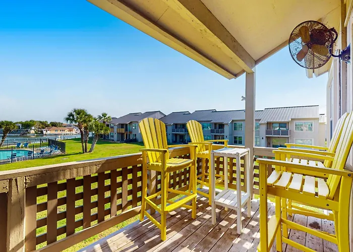 Bayhouse Condos 2410
